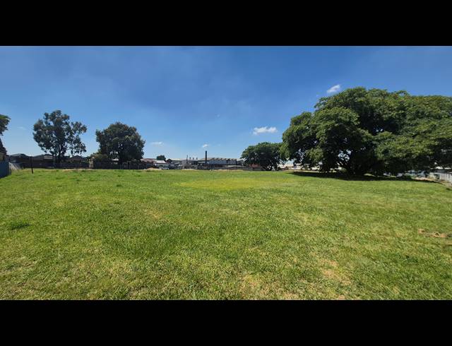8,000M² VACANT LAND TO LET IN ANDERBOLT
